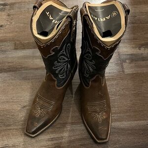 Ariat Two-Tone Western Boots